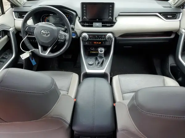 JTMDWRFV2KD028319 2019 TOYOTA RAV 4 - Image 8