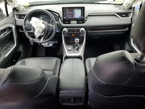 JTMDWRFV5KD502621 2019 TOYOTA RAV 4 - Image 8