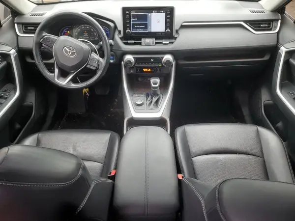 JTMDWRFV6KD034463 2019 TOYOTA RAV 4 - Image 8