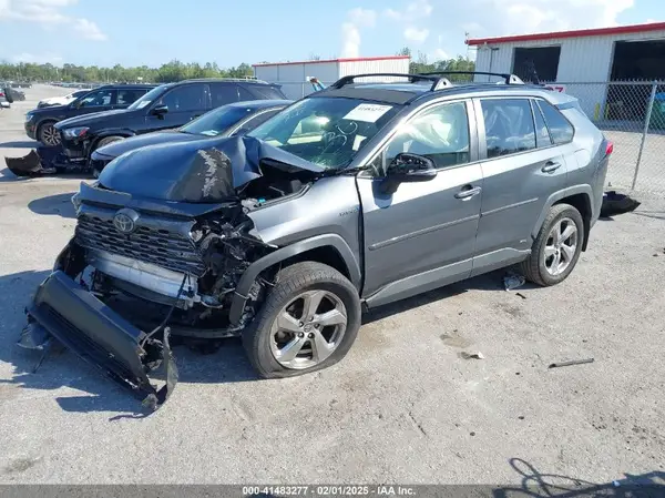 JTMDWRFV9KD503092 2019 TOYOTA RAV 4 - Image 2