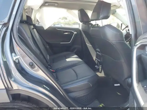 JTMDWRFV9KD503092 2019 TOYOTA RAV 4 - Image 8