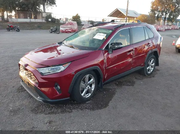 JTMDWRFVXKD019769 2019 TOYOTA RAV 4 - Image 2