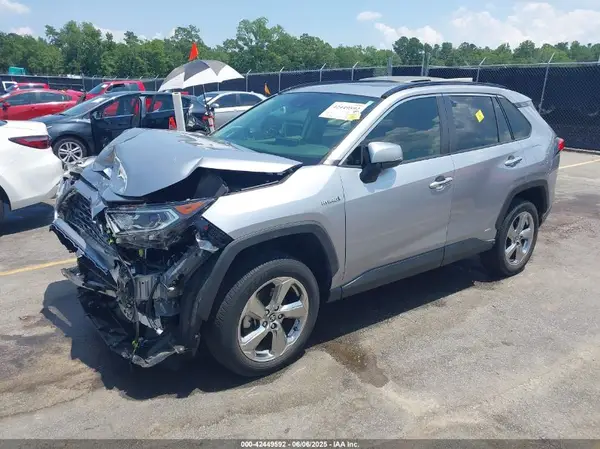 JTMDWRFVXLD546678 2020 TOYOTA RAV 4 - Image 2