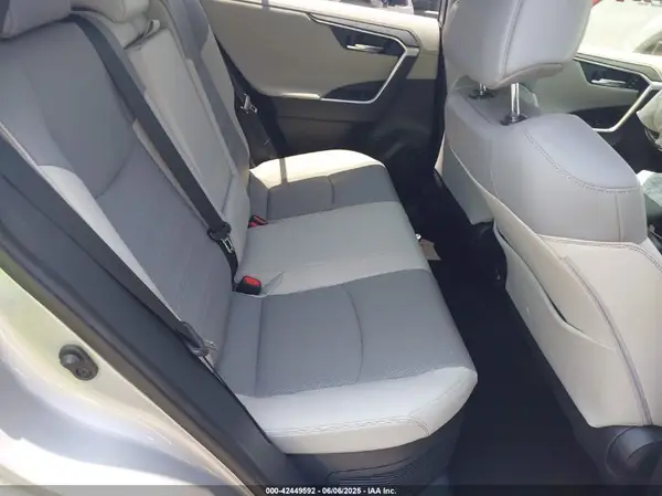 JTMDWRFVXLD546678 2020 TOYOTA RAV 4 - Image 8