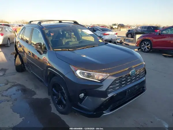 JTME6RFV0MJ009938 2021 TOYOTA RAV 4 - Image 1