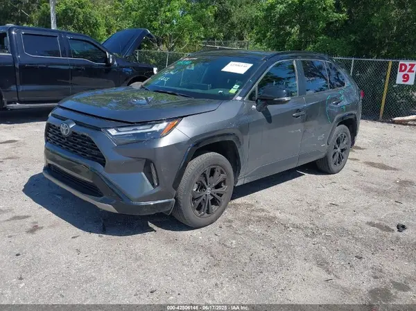 JTME6RFV0ND526690 2022 TOYOTA RAV 4 - Image 2