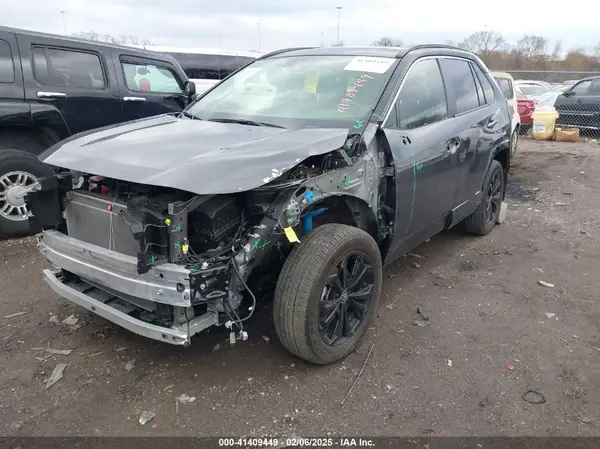 JTME6RFV0PJ039557 2023 TOYOTA RAV 4 - Image 2