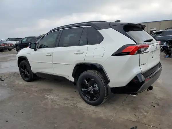 JTME6RFV1MD516779 2021 TOYOTA RAV 4 - Image 2