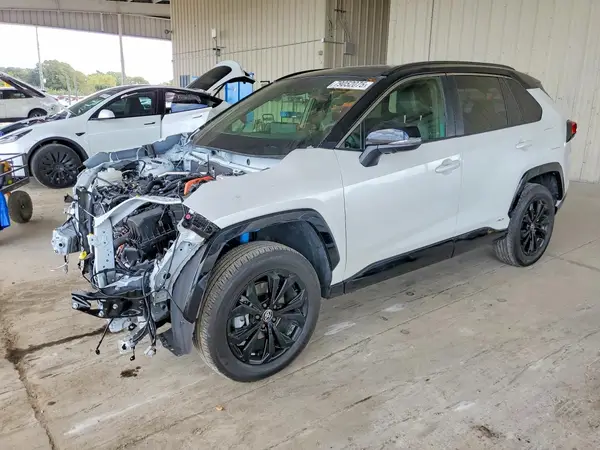 JTME6RFV1RD569294 2024 TOYOTA RAV 4 - Image 1