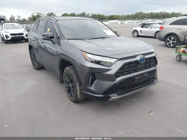 JTME6RFV2ND527534 2022 TOYOTA RAV 4 - Image 1