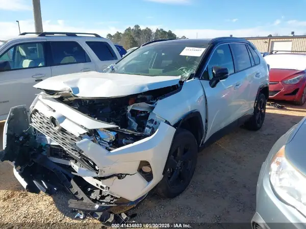 JTME6RFV3MD515908 2021 TOYOTA RAV 4 - Image 2