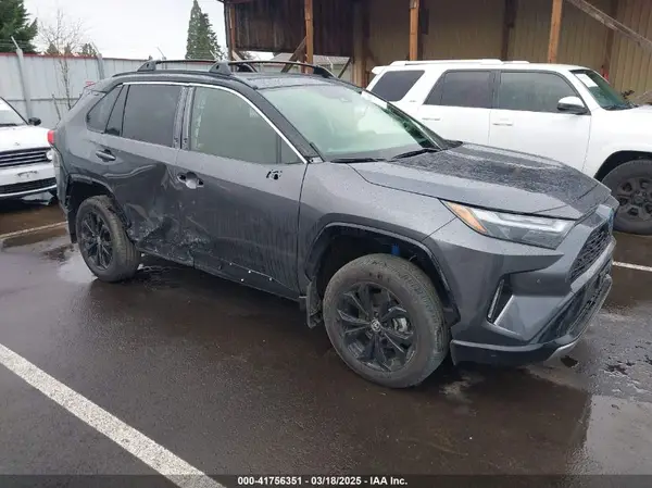 JTME6RFV3RD560533 2024 TOYOTA RAV 4 - Image 1