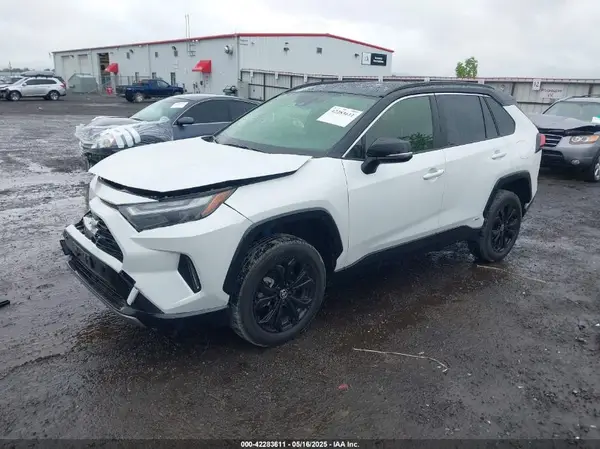 JTME6RFV4PJ034880 2023 TOYOTA RAV 4 - Image 2