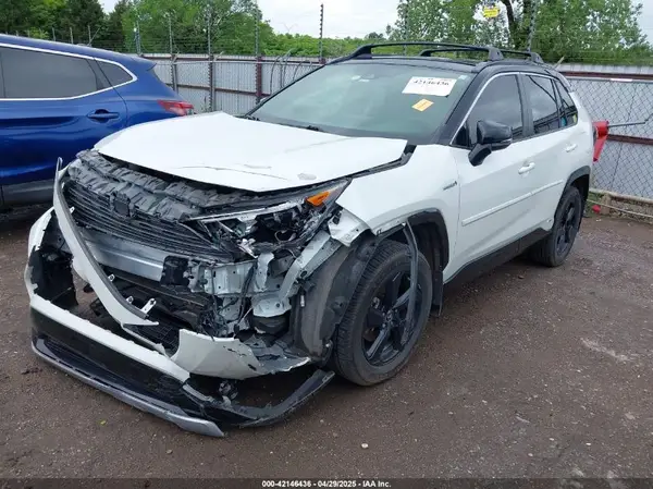 JTME6RFV5MJ011927 2021 TOYOTA RAV 4 - Image 2
