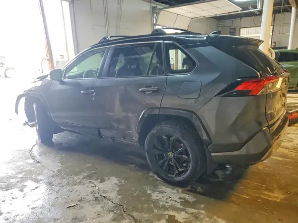 JTME6RFV6ND535121 2022 TOYOTA RAV 4 - Image 2