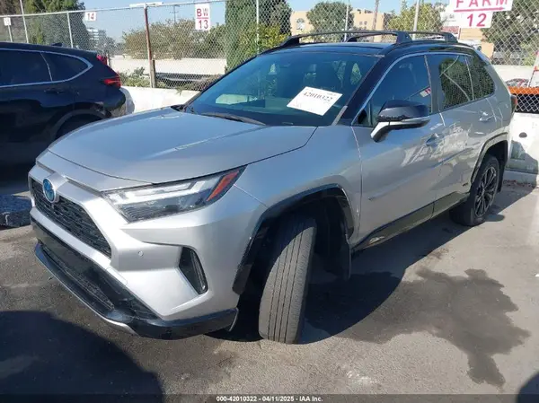 JTME6RFV6NJ020668 2022 TOYOTA RAV 4 - Image 2