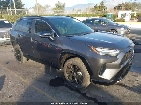 JTME6RFV7RJ061493 2024 TOYOTA RAV 4 - Image 1