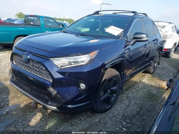 JTME6RFV8LD502070 2020 TOYOTA RAV 4 - Image 2