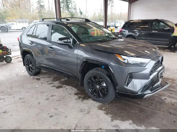 JTME6RFV8RD566537 2024 TOYOTA RAV 4 - Image 1