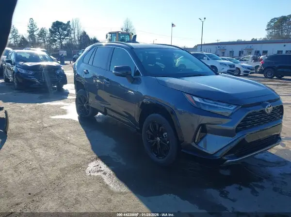 JTME6RFV8SD583585 2025 TOYOTA RAV 4 - Image 1