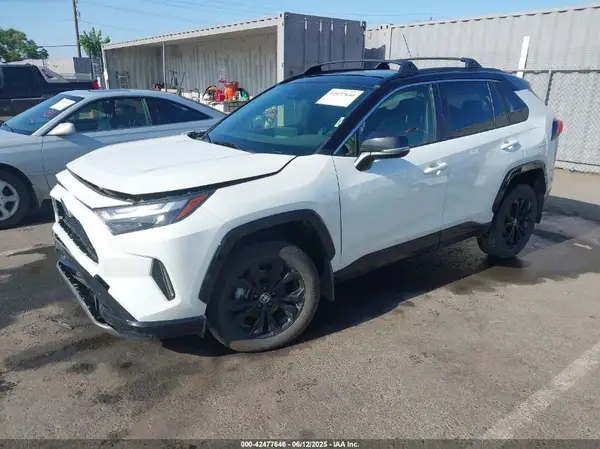 JTME6RFV9ND534822 2022 TOYOTA RAV 4 - Image 2