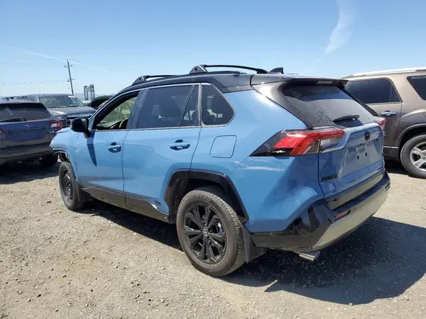 JTME6RFV9SD569954 2025 TOYOTA RAV 4 - Image 2