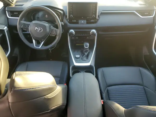 JTME6RFVXMD512021 2021 TOYOTA RAV 4 - Image 8