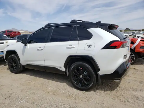 JTME6RFVXRD565650 2024 TOYOTA RAV 4 - Image 2