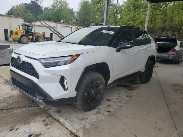 JTME6RFVXRD566989 2024 TOYOTA RAV 4 - Image 1