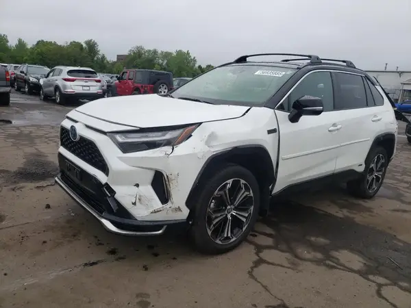 JTMEB3FV0RD218966 2024 TOYOTA RAV 4 - Image 1