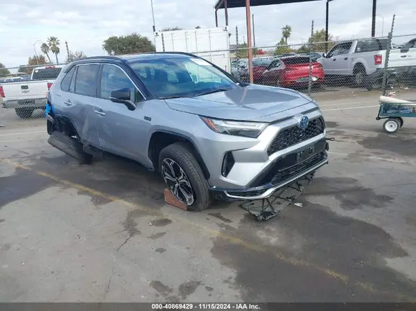 JTMEB3FV1RD189607 2024 TOYOTA RAV 4 - Image 1