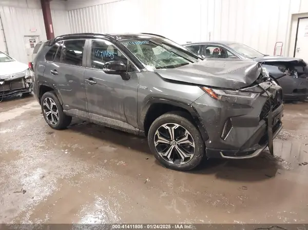 JTMEB3FV3ND109086 2022 TOYOTA RAV 4 - Image 1