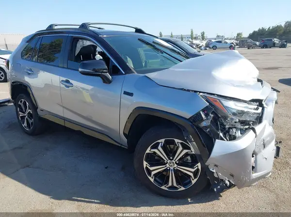 JTMEB3FV4RD166421 2024 TOYOTA RAV 4 - Image 1