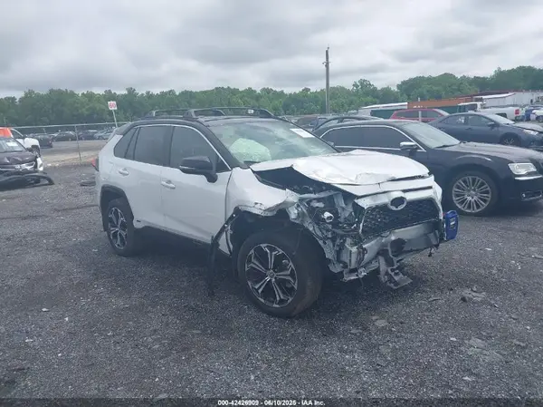JTMEB3FV4SD237610 2025 TOYOTA RAV 4 - Image 1