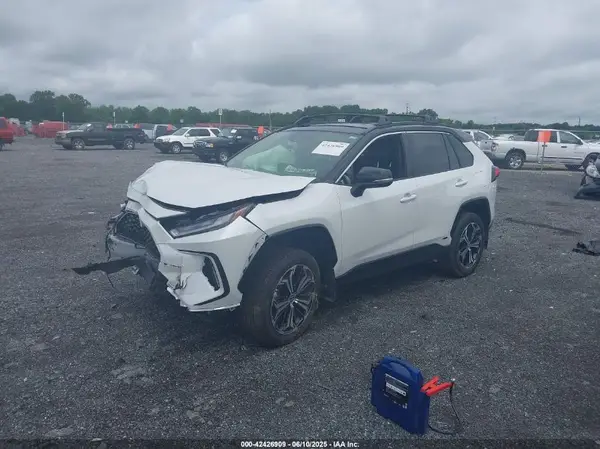 JTMEB3FV4SD237610 2025 TOYOTA RAV 4 - Image 2
