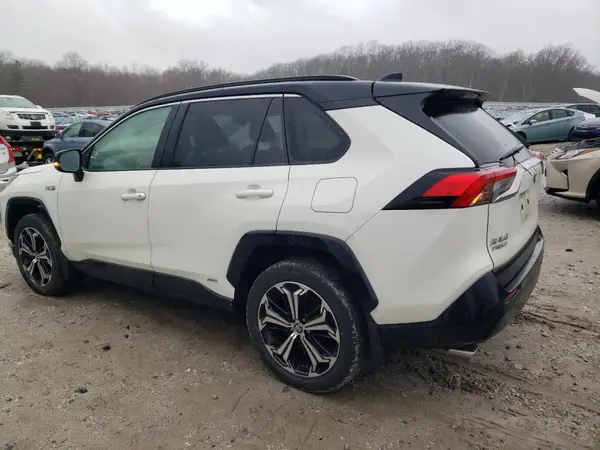JTMEB3FV5MD046989 2021 TOYOTA RAV 4 - Image 2