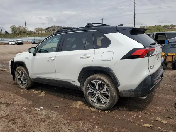JTMEB3FVXND102880 2022 TOYOTA RAV 4 - Image 2
