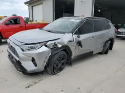 JTMEWRFV0KJ018832 2019 TOYOTA RAV 4