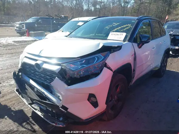 JTMEWRFV0KJ023996 2019 TOYOTA RAV 4 - Image 2