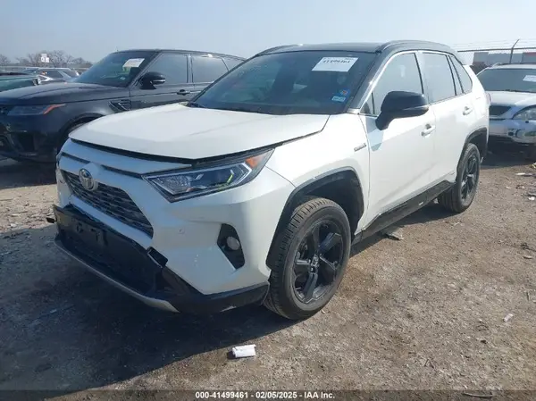 JTMEWRFV1KJ021528 2019 TOYOTA RAV 4 - Image 2