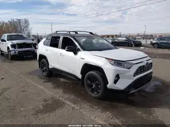 JTMEWRFV2KJ020551 2019 TOYOTA RAV 4