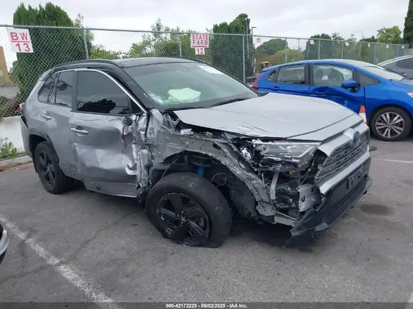 JTMEWRFV2LD543276 2020 TOYOTA RAV 4 - Image 1