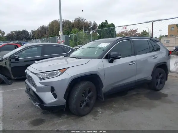 JTMEWRFV2LD543276 2020 TOYOTA RAV 4 - Image 2