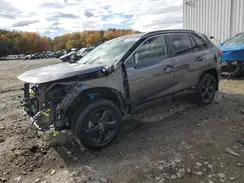 JTMEWRFV4KJ009518 2019 TOYOTA RAV 4
