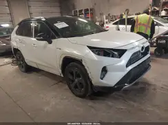 JTMEWRFV6KJ004305 2019 TOYOTA RAV 4