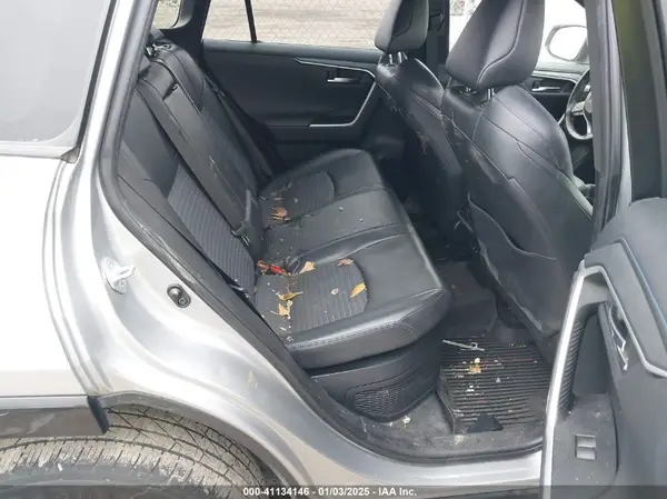 JTMEWRFV6KJ026756 2019 TOYOTA RAV 4 - Image 8