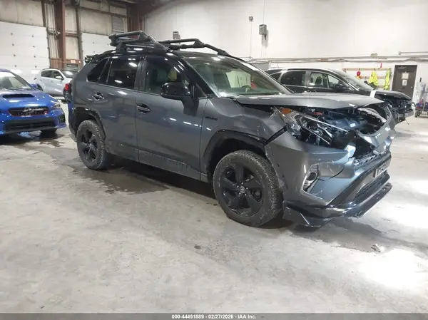 JTMEWRFV7KD504326 2019 TOYOTA RAV 4 - Image 1