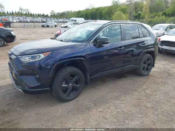JTMEWRFV7LJ037797 2020 TOYOTA RAV 4 - Image 2