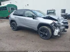 JTMEWRFV8KD518400 2019 TOYOTA RAV 4