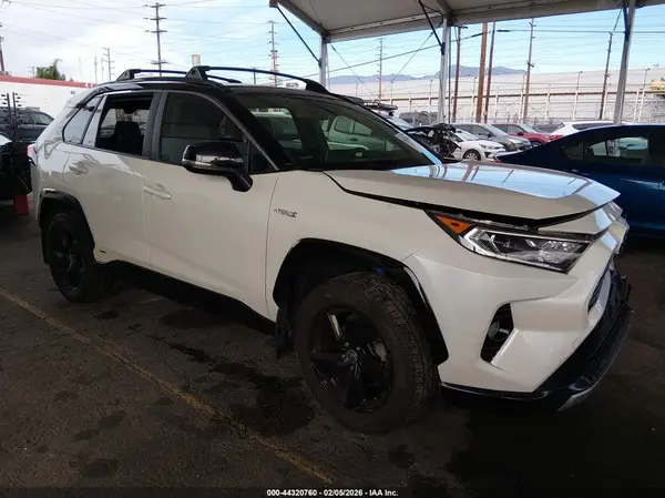 JTMEWRFV8LD541242 2020 TOYOTA RAV 4 - Image 1